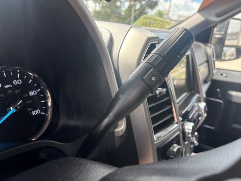 Used 2018 Ford F350 Lariat w/ Lariat Ultimate Package image 29