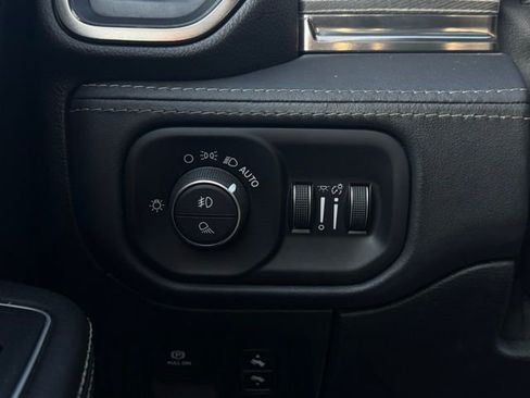 Used 2021 RAM 1500 Limited w/ Night Edition image 30