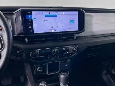 Used 2024 Jeep Wrangler Sport image 14