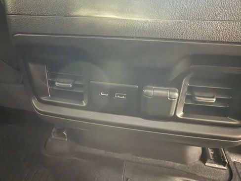 Used 2021 Chevrolet Silverado 1500 RST image 12