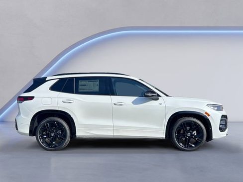 New 2026 Volkswagen Tiguan SE R-Line FWD image 4