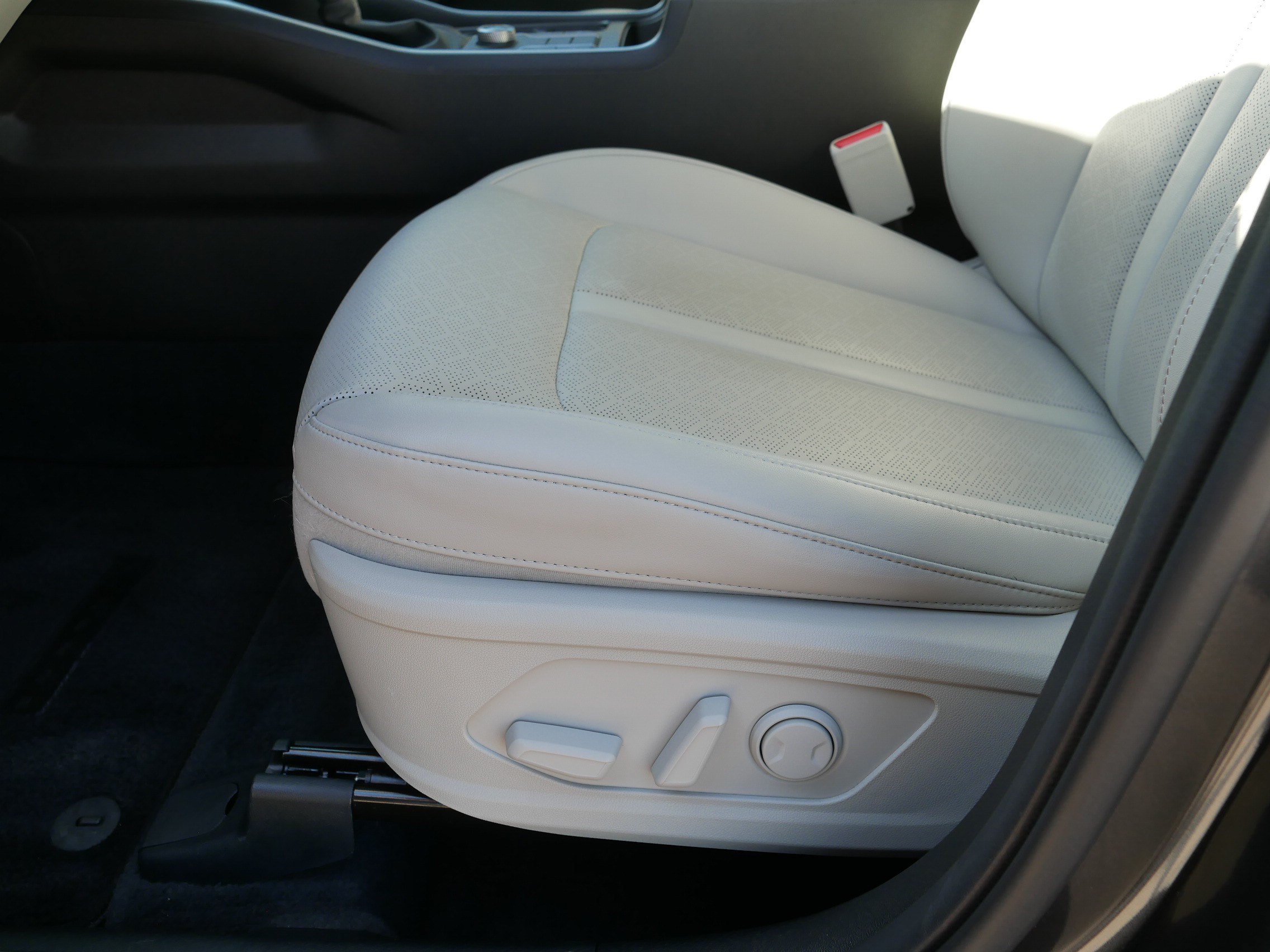 Used 2022 Kia Sorento S w/ Panoramic Sunroof Package AWD/4WD image 20