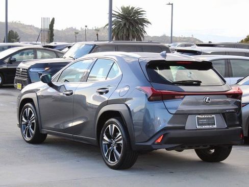 Certified 2025 Lexus UX 300h FWD image 19