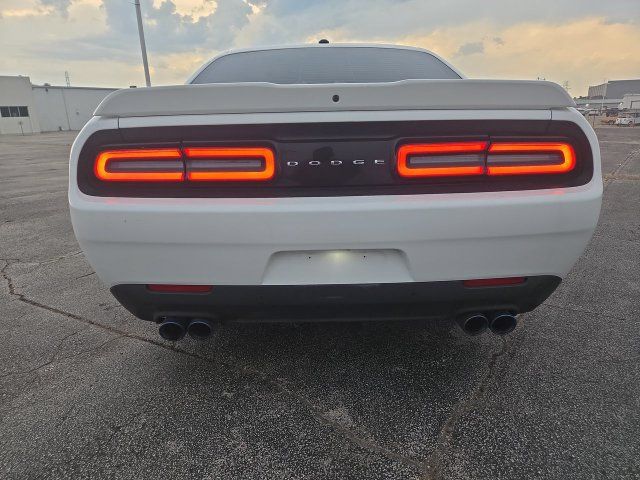 Used 2022 Dodge Challenger GT RWD image 7
