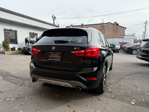 Used 2018 BMW X1 sDrive28i image 3