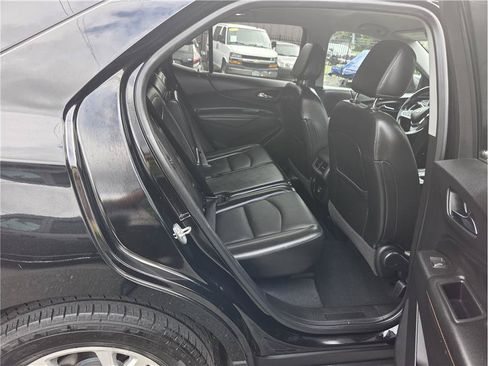 Used 2021 Chevrolet Equinox Premier AWD/4WD image 26