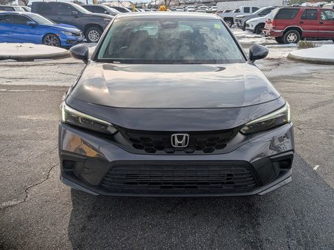 Used 2024 Honda Civic EX-L image 3
