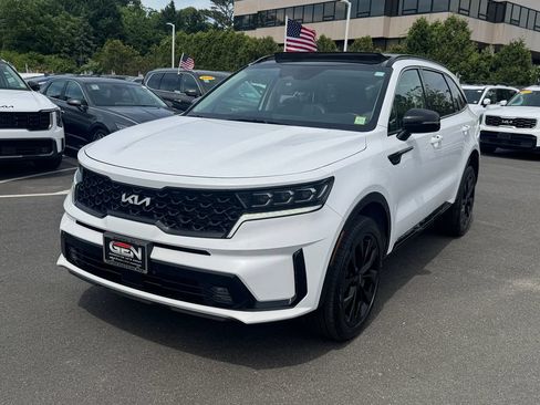 Used 2022 Kia Sorento SX AWD/4WD image 7