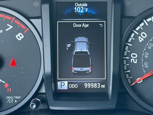 Used 2023 Toyota Tacoma SR AWD/4WD image 22