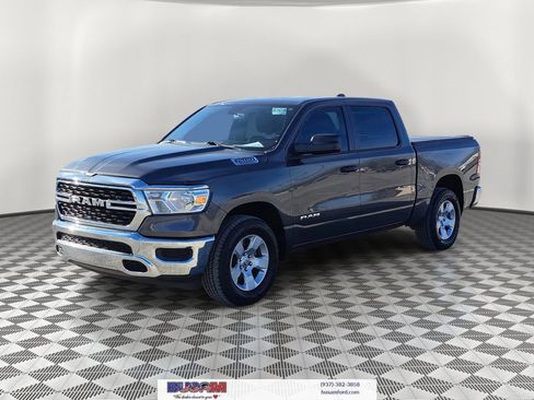 Used 2023 RAM 1500 Big Horn image 2