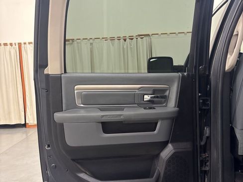 Used 2014 RAM 1500 Big Horn image 23