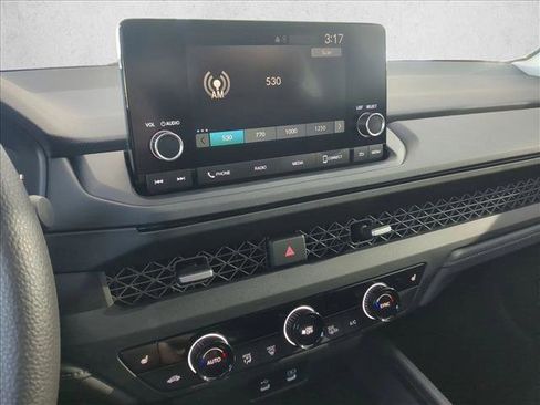 New 2025 Honda Accord SE image 14