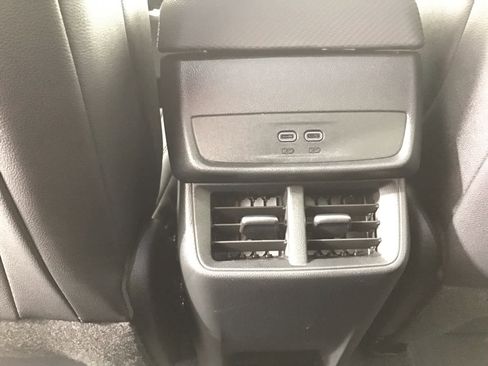 New 2026 Chevrolet Equinox LT w/ Convenience Package II image 31