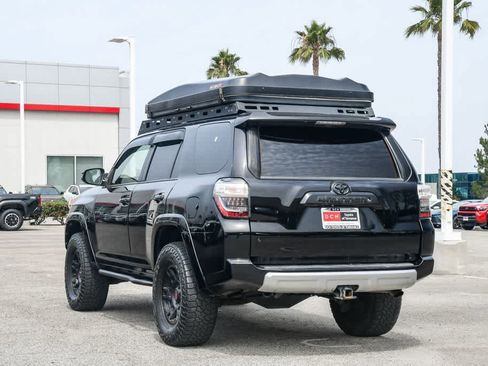 Used 2019 Toyota 4Runner TRD Off-Road Premium image 9