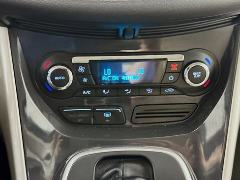 Used 2013 Ford Escape SEL FWD image 21