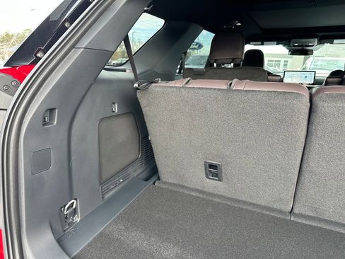 New 2026 Ford Explorer Platinum image 45