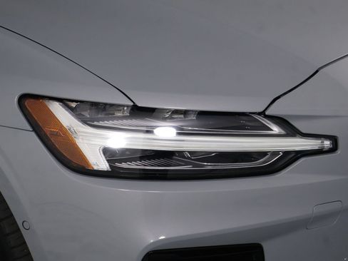 Used 2024 Volvo S60 T8 Plus AWD/4WD image 26