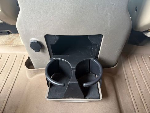 Used 2012 Nissan Titan SL w/ Texas Pkg RWD image 26