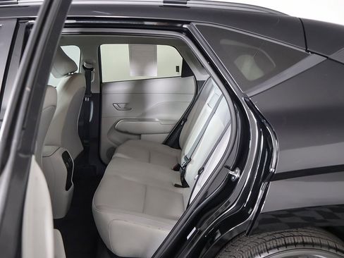 Used 2024 Hyundai Kona SEL image 30