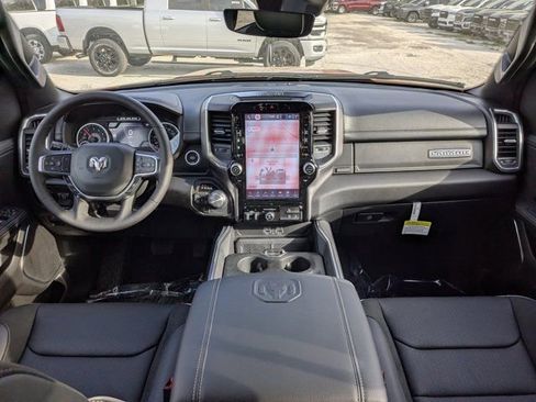 New 2026 RAM 1500 Laramie w/ Laramie Preferred Package AWD/4WD image 15