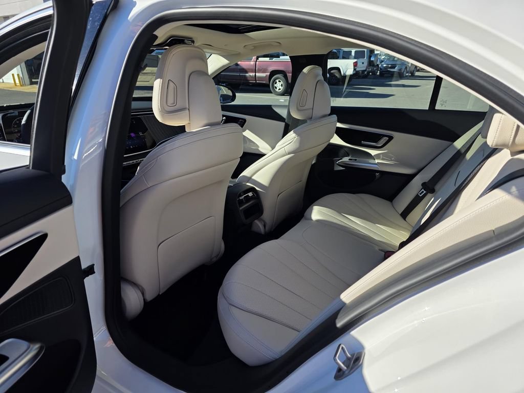 Certified 2026 Mercedes-Benz E 350 4MATIC Sedan image 24