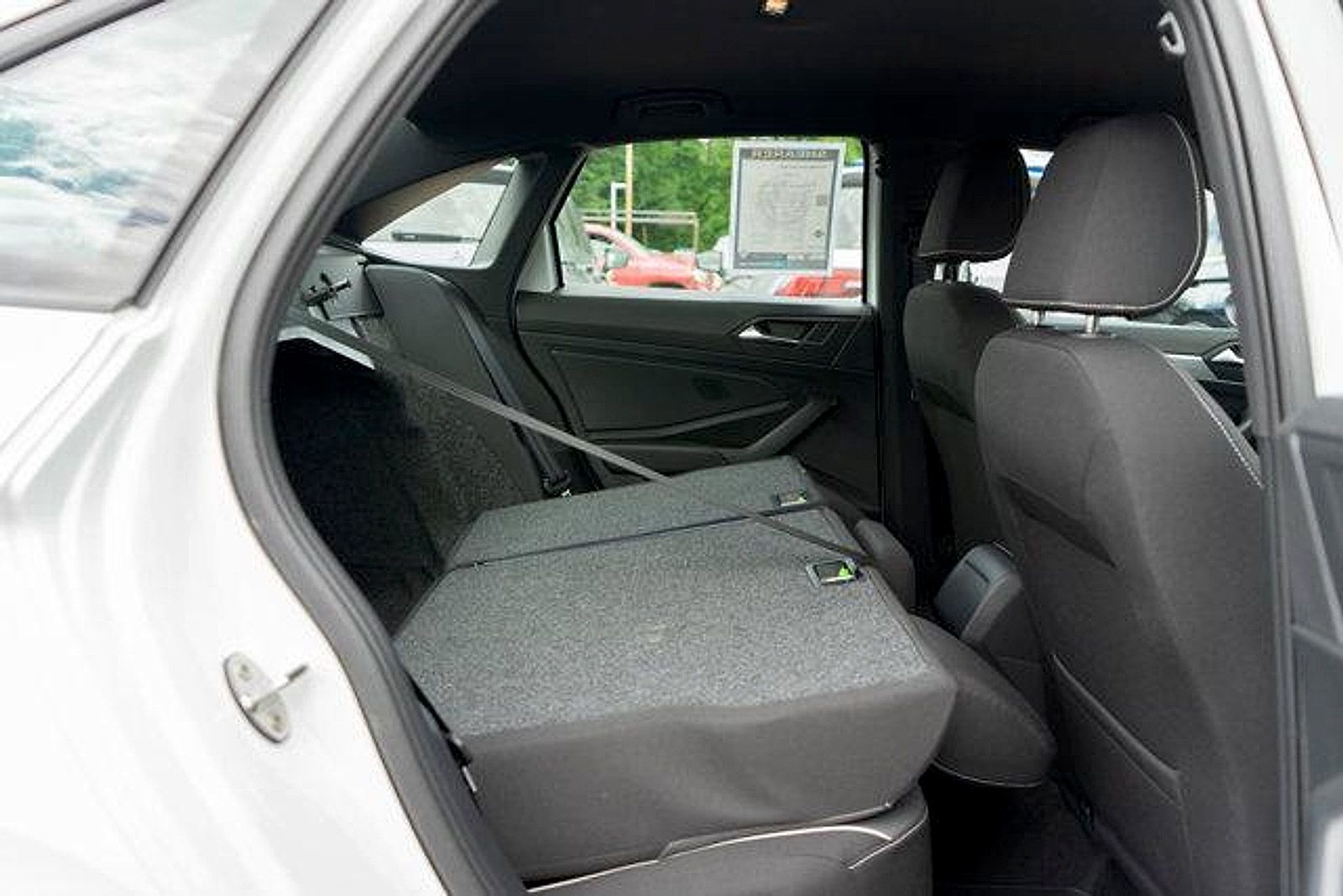 Used 2026 Volkswagen Jetta Sport FWD image 22