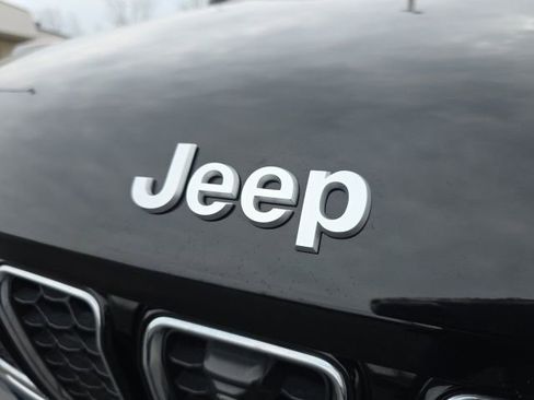 Used 2024 Jeep Grand Cherokee Overland w/ Adv Protech Group III AWD/4WD image 63