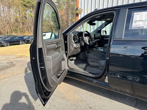 New 2026 Chevrolet Silverado 1500 LT image 13