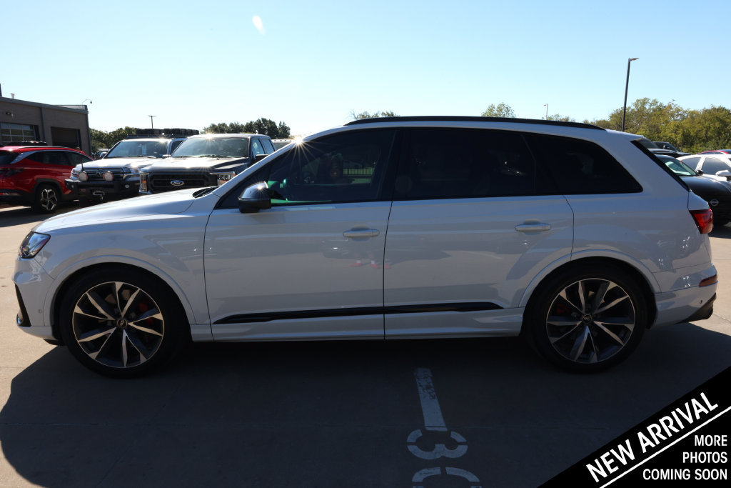 Used 2023 Audi SQ7 Prestige AWD/4WD image 8