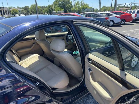 Used 2000 BMW 323i Sedan image 11