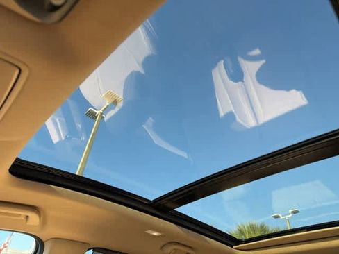 Used 2023 Acura MDX SH-AWD w/ Technology Package image 15