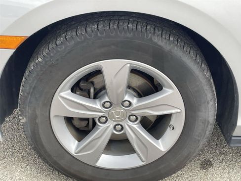 Used 2019 Honda Odyssey EX-L image 11