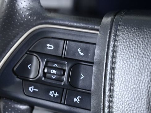 Used 2025 Toyota 4Runner TRD Off-Road AWD/4WD image 19
