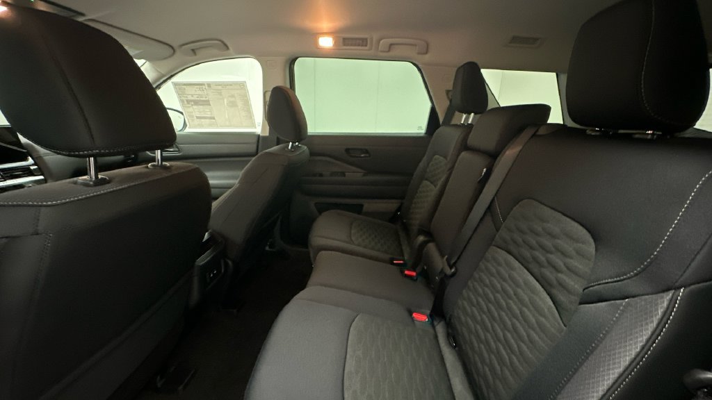 New 2026 Nissan Pathfinder SV AWD/4WD image 10