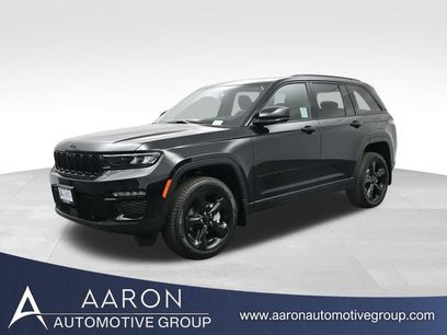 New 2025 Jeep Grand Cherokee Limited w/ Luxury Tech Group II