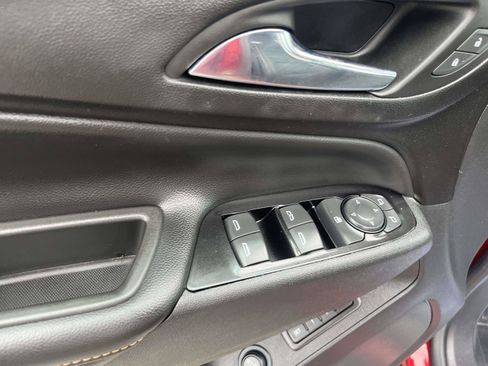 Used 2022 Chevrolet Equinox Premier FWD image 15