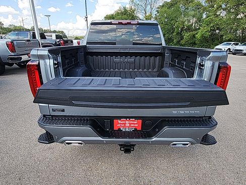 New 2026 GMC Sierra 1500 Denali w/ Technology Package image 9