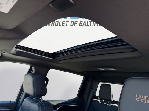 Used 2023 Chevrolet Silverado 1500 High Country w/ High Country Premium Package image 17