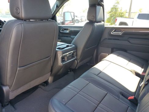 Certified 2024 Chevrolet Silverado 2500 High Country image 14