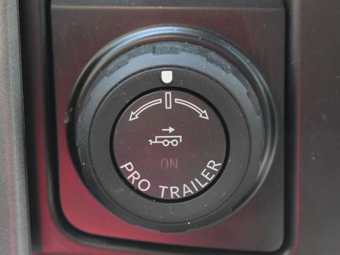 Used 2023 Ford F150 XLT w/ XTR Package image 29