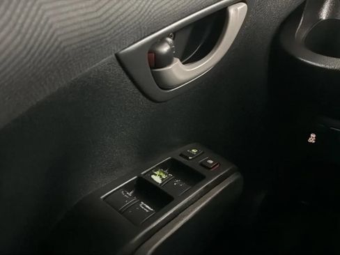 Used 2013 Honda Fit image 15