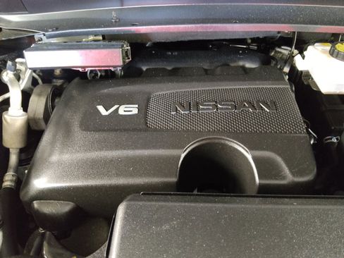 Used 2020 Nissan Pathfinder S FWD image 30