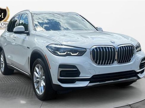 Used 2022 BMW X5 xDrive45e w/ Climate Comfort Package AWD/4WD image 7