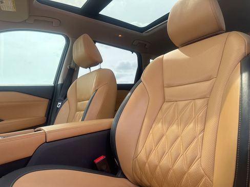 Used 2021 Nissan Rogue Platinum image 36