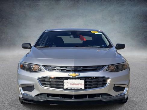 Used 2017 Chevrolet Malibu LS image 8