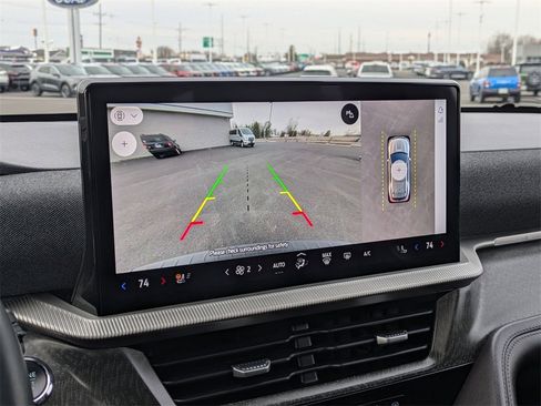 Used 2025 Ford Explorer Platinum w/ LUX Leather Package image 15