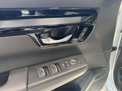 Used 2023 Honda CR-V EX-L image 16