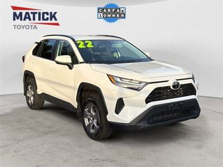 Used 2022 Toyota RAV4 XLE video 1