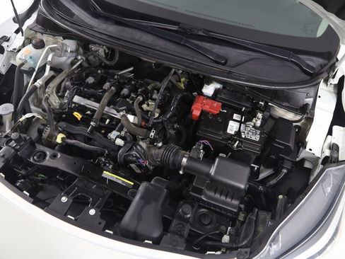 Used 2020 Nissan Versa SV image 15