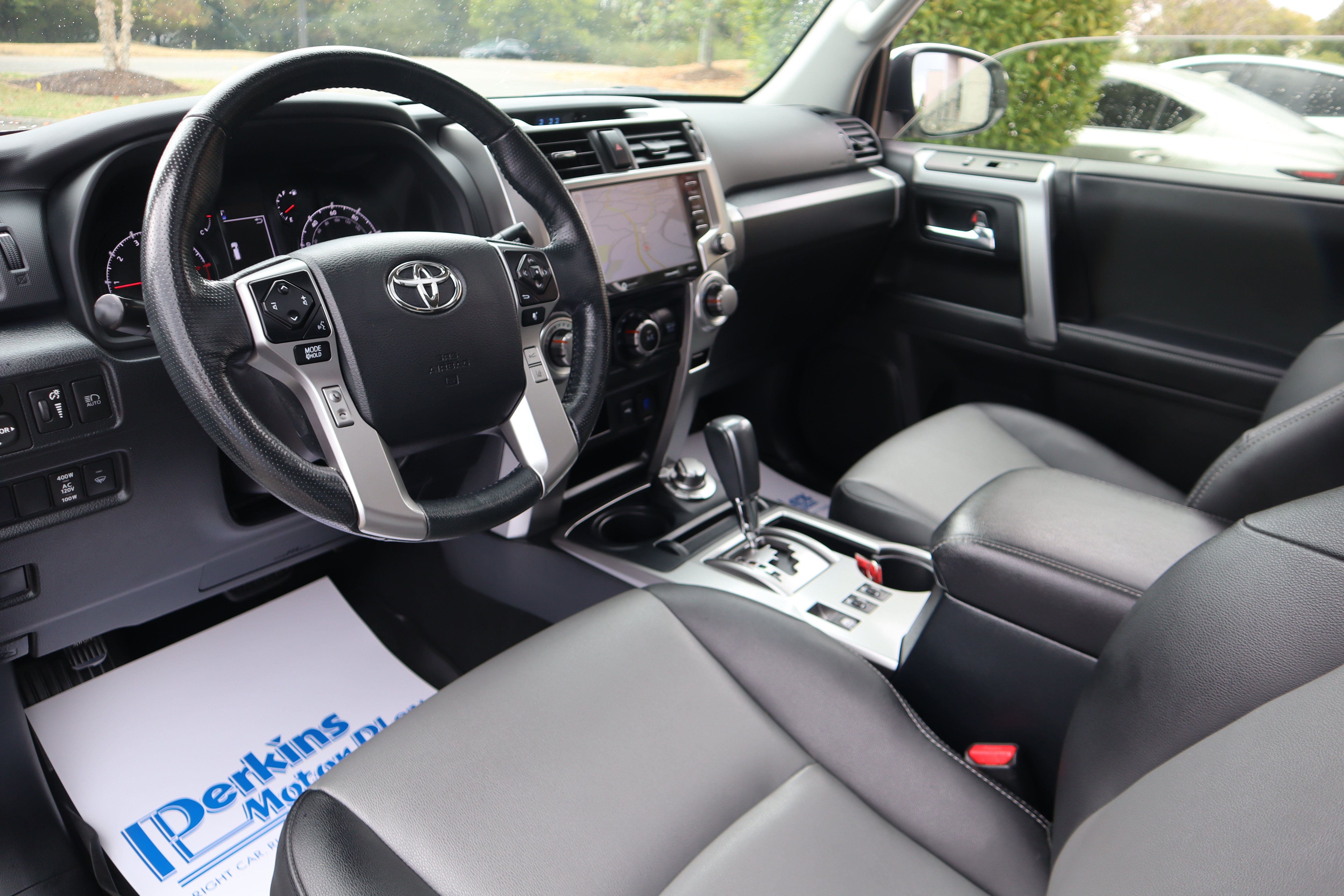 Used 2023 Toyota 4Runner SR5 Premium w/ Moonroof Package AWD/4WD image 22